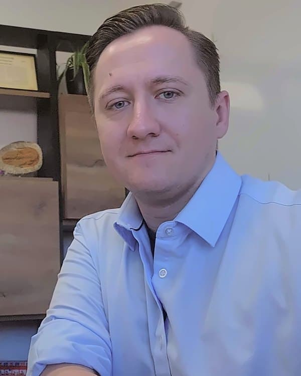 Joshua Davis, founder of Subdivision Checker
